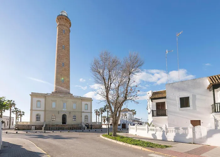 El Paseo Del Faro